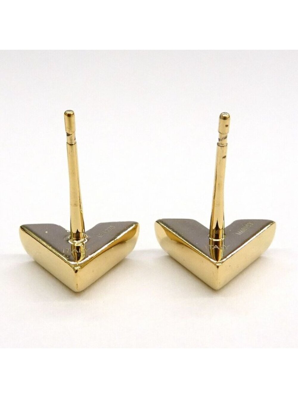 Louis Vuitton Earrings Essential V Metal GP Gold GD Accessories - Picture 5 of 10